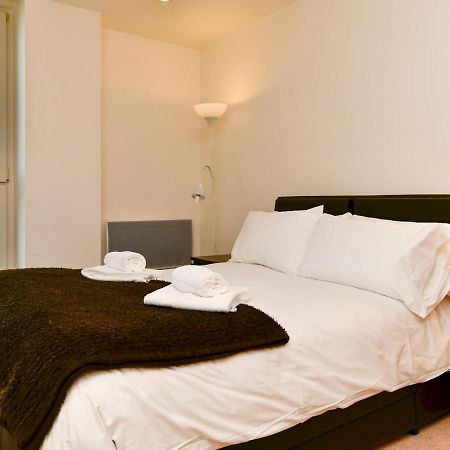 Pass The Keys Super Central Spacious 2 Bed Apartment With Parking Cardiff Exteriér fotografie