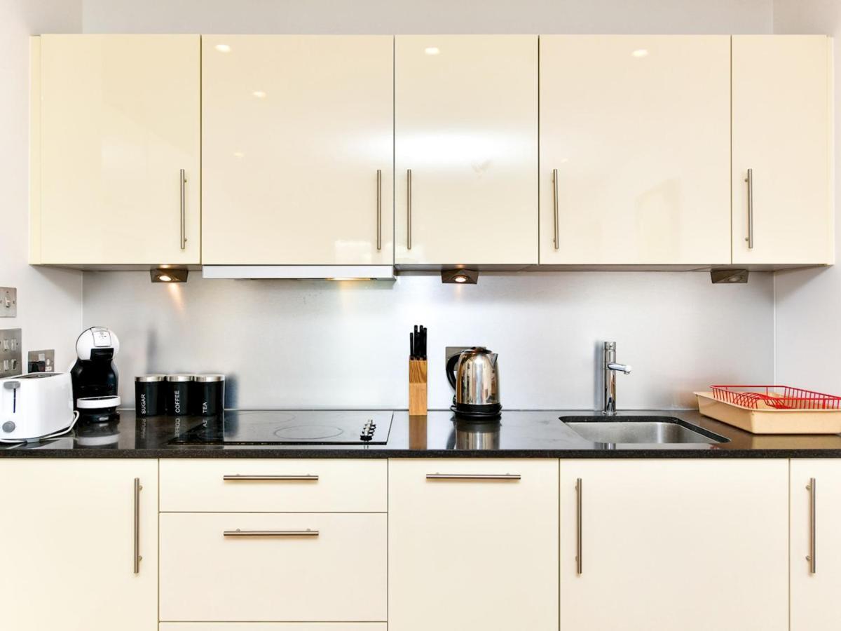 Pass The Keys Super Central Spacious 2 Bed Apartment With Parking Cardiff Exteriér fotografie
